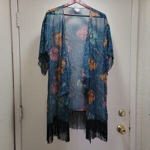 LuLaRoe Blue and Pink Patterned Kimono With Fringe
